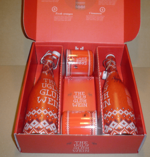 The Ugly Glühwein 2 x 75 cl met 2 mokken giftbox in rode verpakking - Afbeelding 2